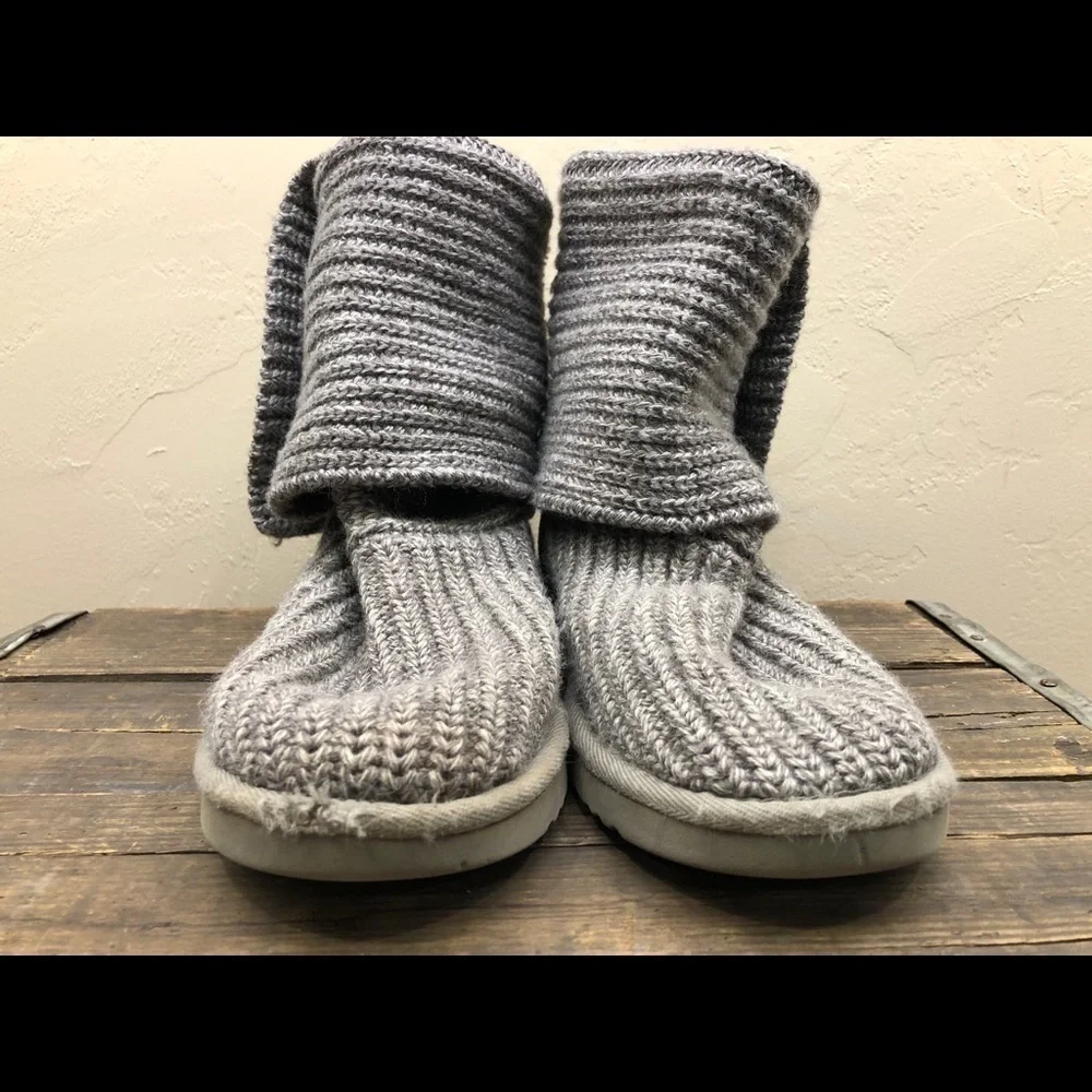 UGG Classic Cardi Boots Size 7 Grey Wool Sheepskin